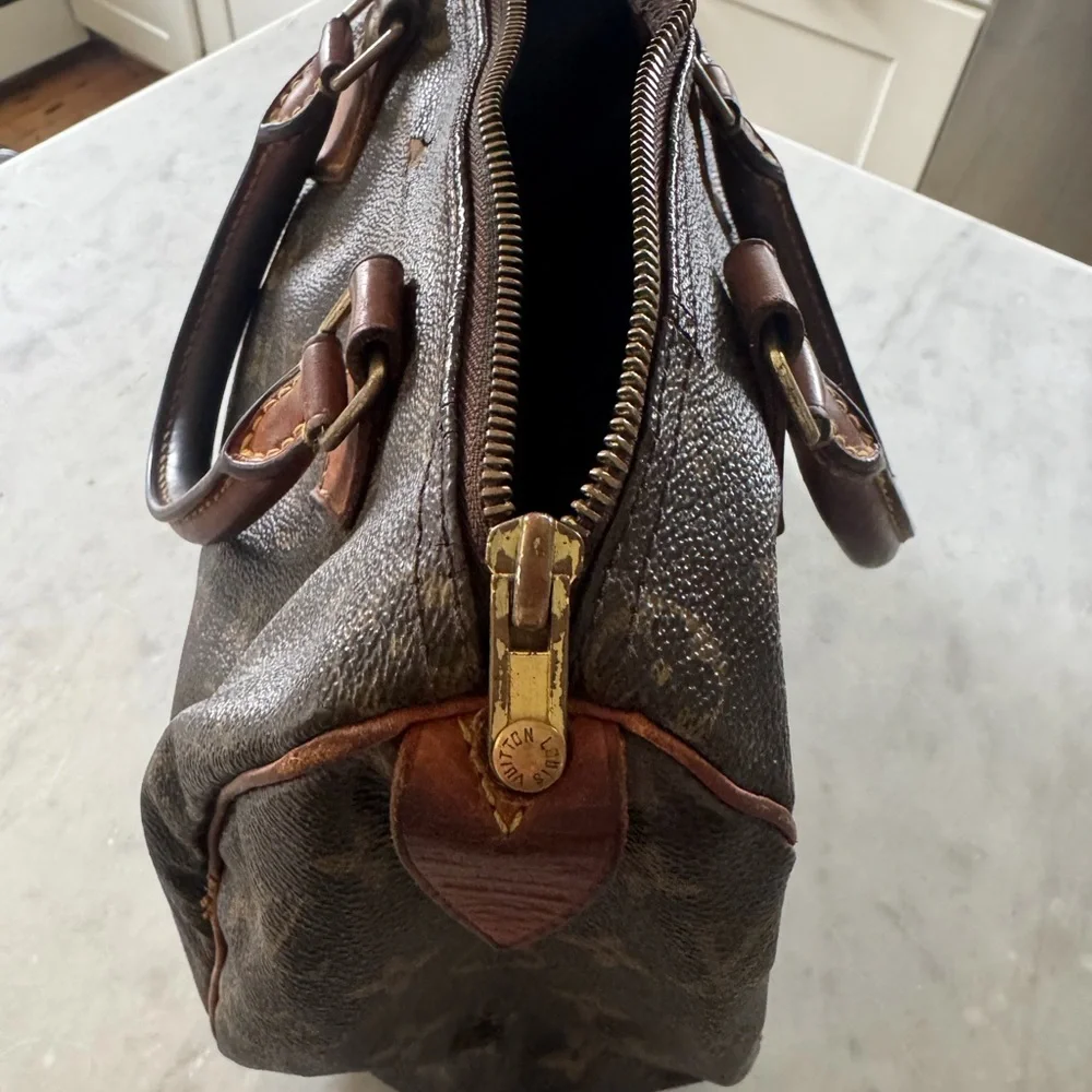 Louis Vuitton Mini Speedy Bag - Picture 4 of 8